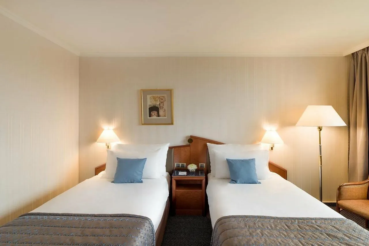 Panorama Hotel Prag 4*,
